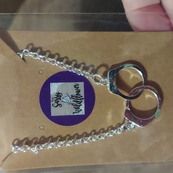 HANDCUFF Sterling Silver Bracelet - Picture 1 of 5
